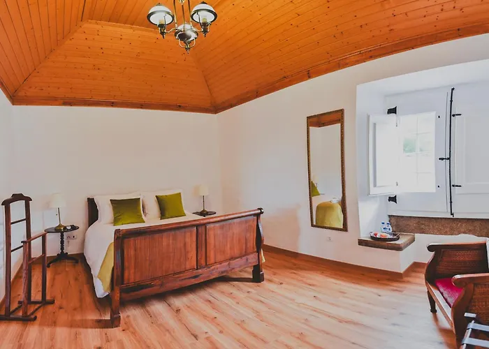 Casa de Campo Da Quinta Da Pegada *